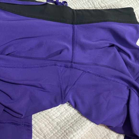 Women’s Nike Dri Fit Running capris. - Picture 7 of 10